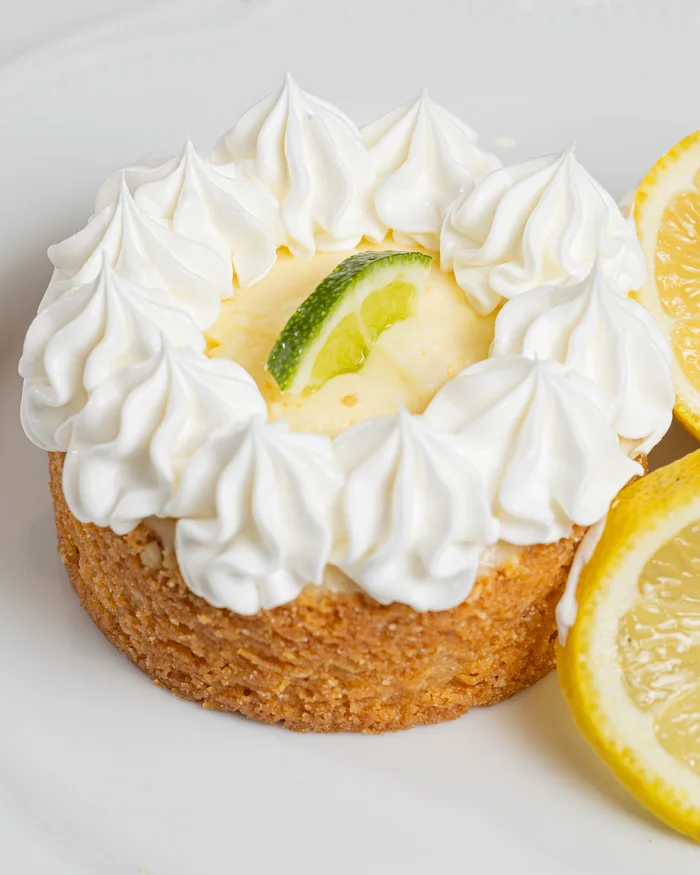 Torta de limão com merengue da Vivaz