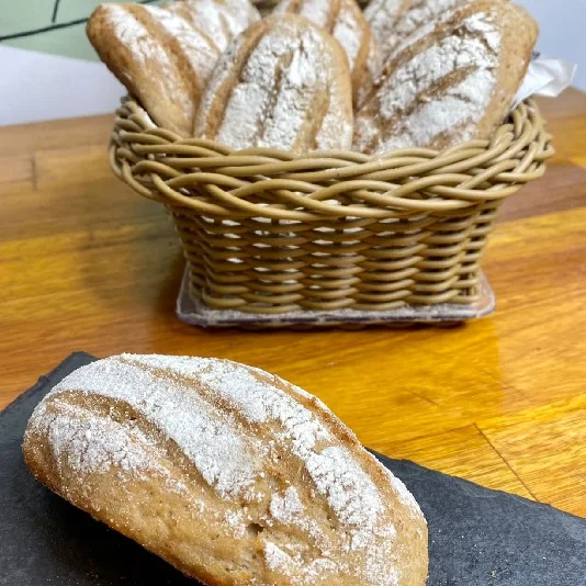Pães franceses de amaranto